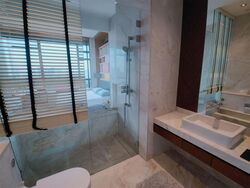 Nouvel 18 (D10), Condominium #575414191